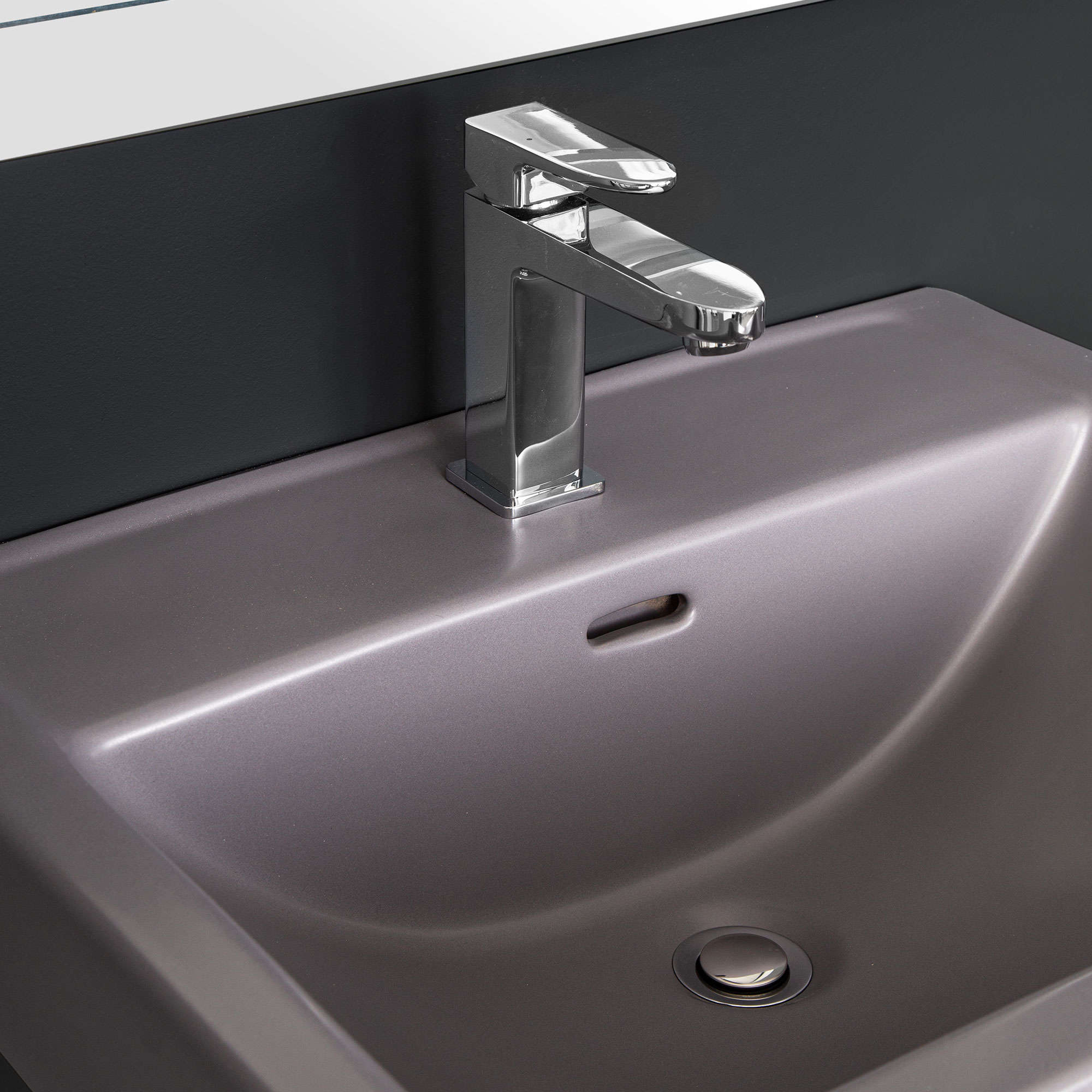 Contrac-Pineview-Pedestal-13-Canada Contrac Pineview Pedestal 13 Canada TAPS DEPOT.LTD