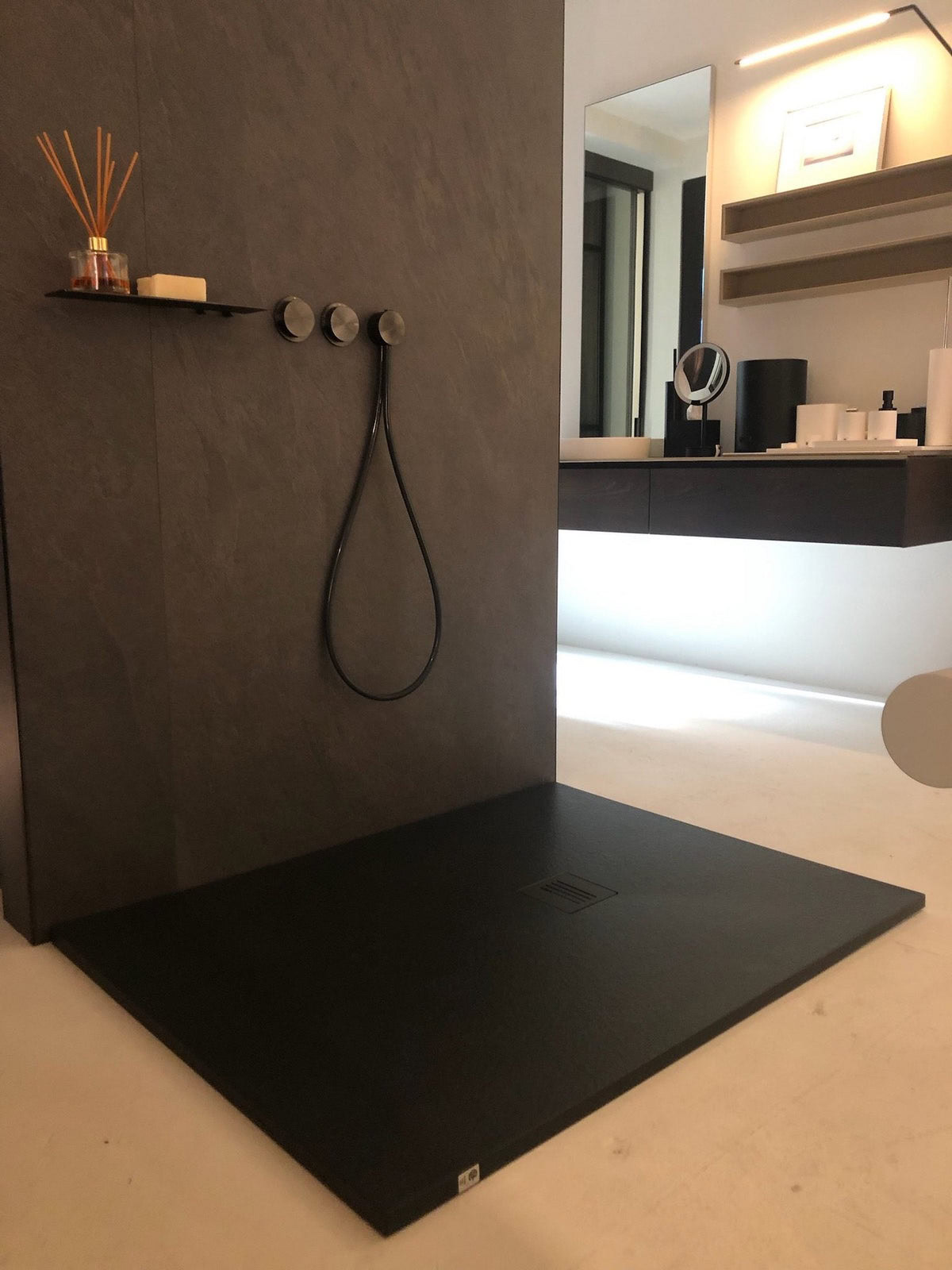 img 9468 TAPS DEPOT.LTD