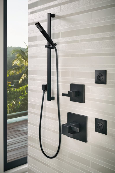 SIDERNA_MEDIUM_FLOW_CUSTOM_SHOWER_85780-BL_T60980-BL_T60080-BL_81380-BL_RP70765BL_87380-BL_RP71650BL_SH84101-BL_T84913-BL_MID_WEB