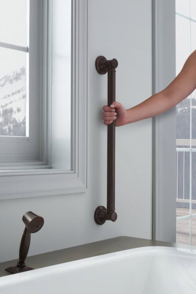 69310-RB_MODEL_WEB